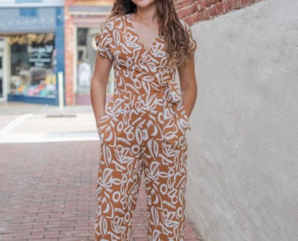 Monteau Los Angeles Abstract Print Belted Wide-Leg Jumpsuit | Large | Size 12-14